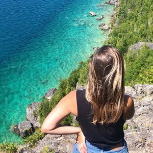 Meet your Posher, Jillian